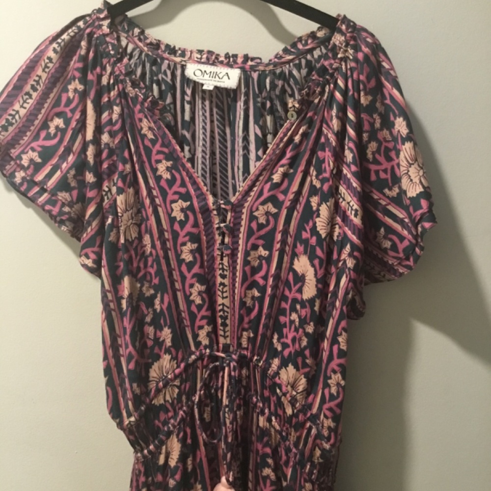 OMIKA DRESS - Picture 2 of 3